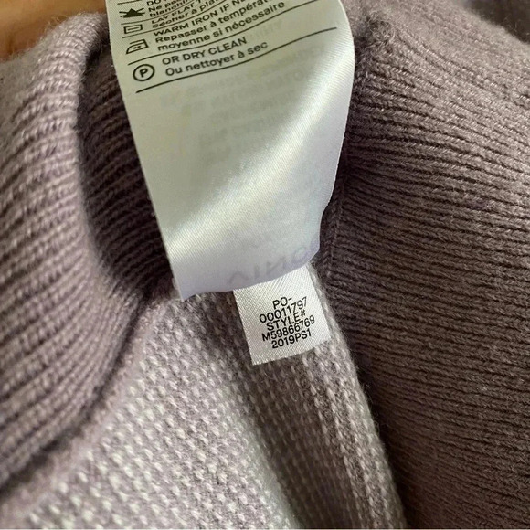 Vince Crewneck Cashmere And Wool Blend In Light Purple Sweater Sz XL $265 - Picture 6 of 7